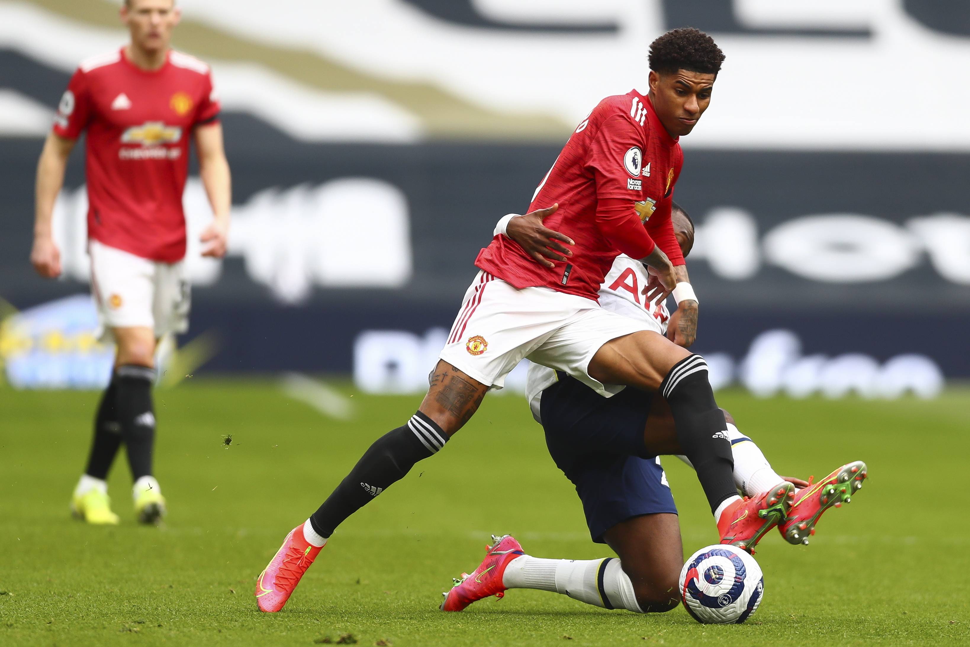 队的防线结 队的防线结